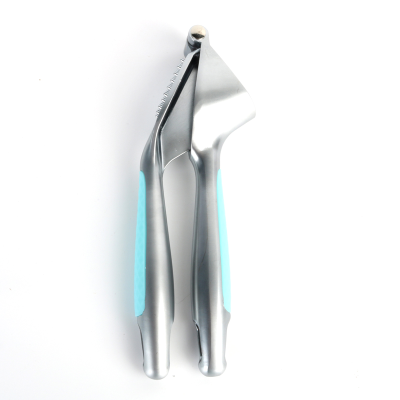 नवीन डिझाइन टिकाऊ झिंक मिश्र धातु लसूण प्रेस